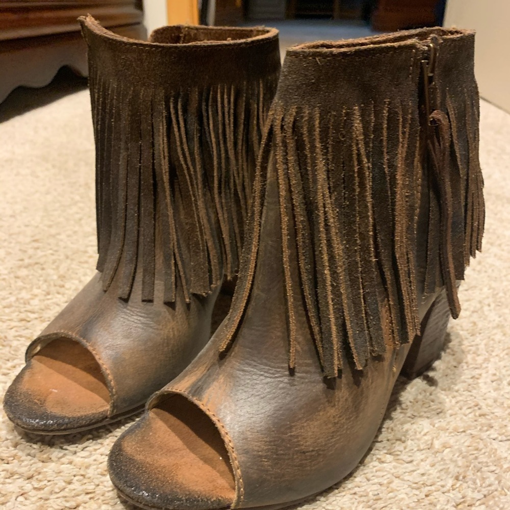 Diba True fringe boots